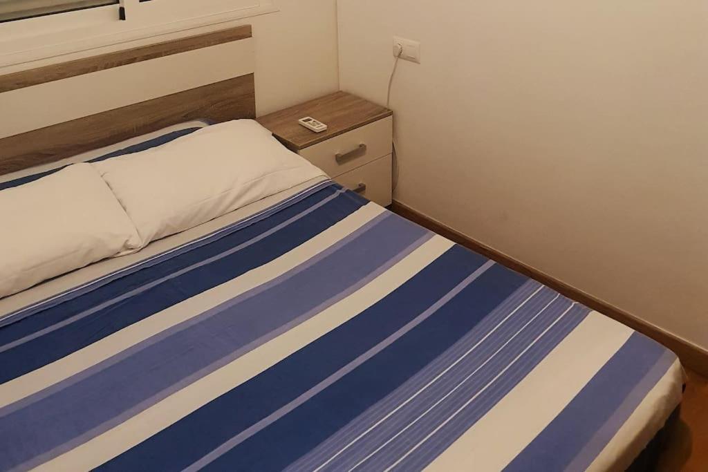 2F, Aire Acondic, 80M2, 2 Dormitorios, 4 Huespedes, Wifi Gratis La Línea de la Concepción Екстериор снимка