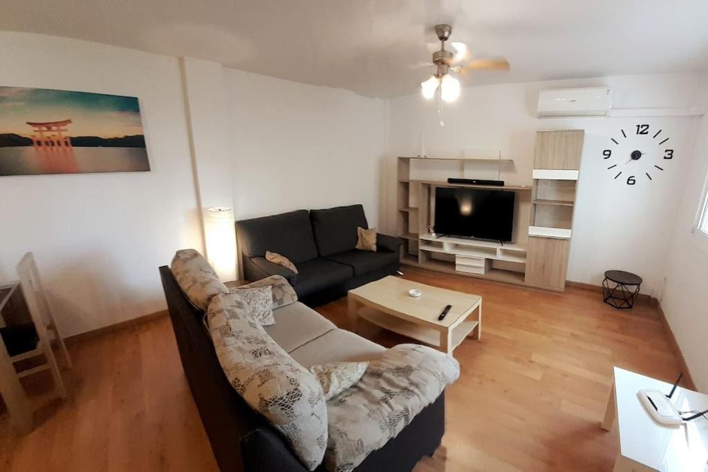 2F, Aire Acondic, 80M2, 2 Dormitorios, 4 Huespedes, Wifi Gratis La Línea de la Concepción Екстериор снимка