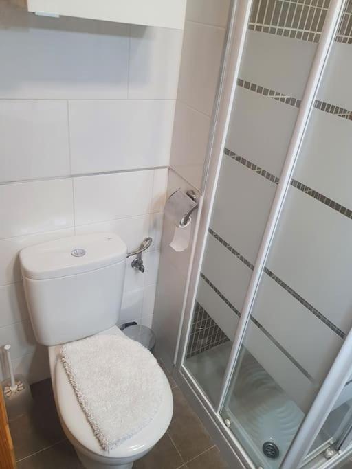 2F, Aire Acondic, 80M2, 2 Dormitorios, 4 Huespedes, Wifi Gratis La Línea de la Concepción Екстериор снимка